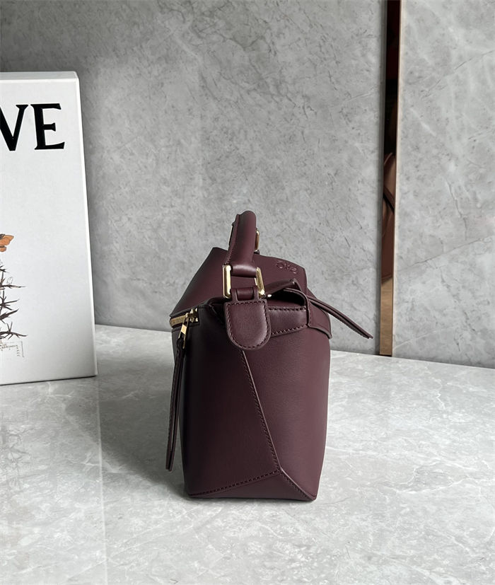 Small Puzzle bag in classic calfskin Dark Burgundy High