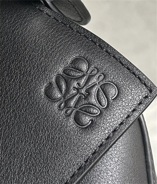 Small Puzzle bag in classic calfskin Black High