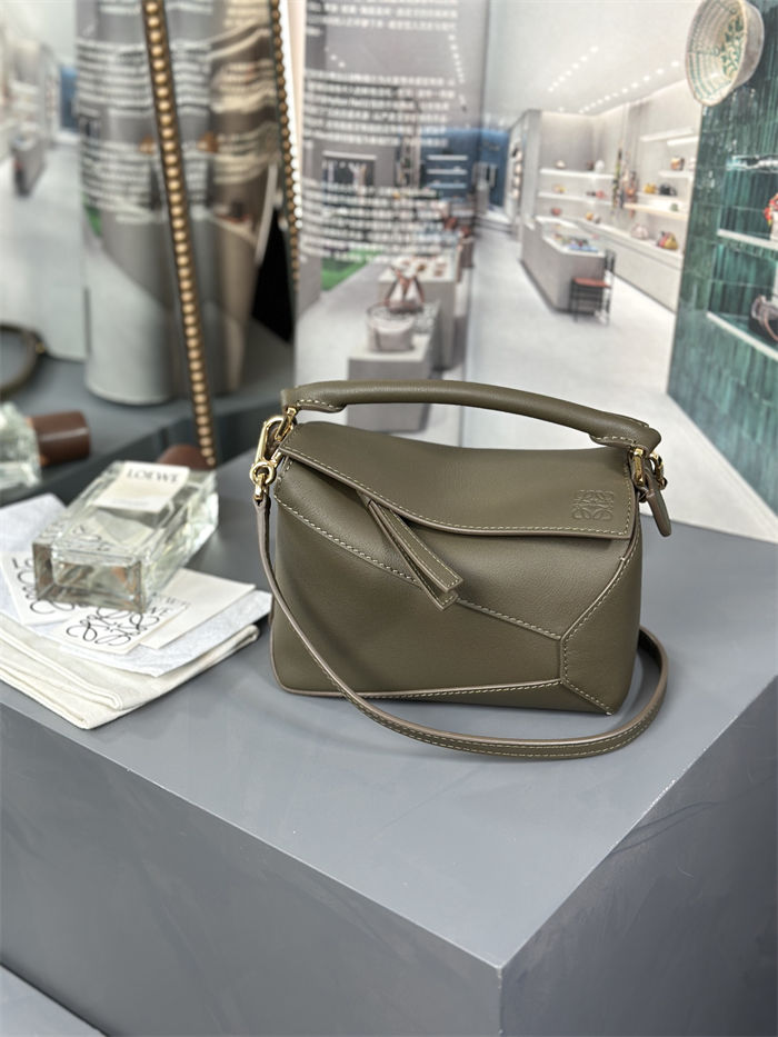 Mini Puzzle bag in classic calfskin Dark Khaki Green High