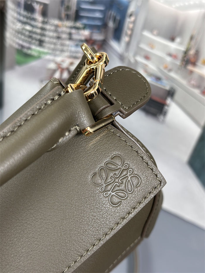 Mini Puzzle bag in classic calfskin Dark Khaki Green High