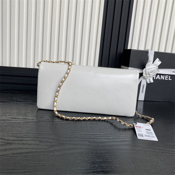 Chanel MAXI CLUTCH BAG AS5182 Grained Shiny Calfskin & Gold-Tone Metal White High