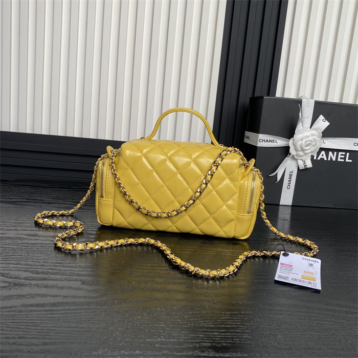 VANITY CASE AS5222 Shiny Crumpled Lambskin & Gold-Tone Metal Yellow High