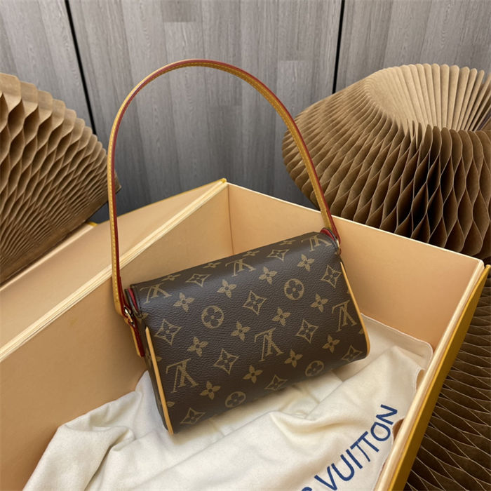 Louis Vuitton Recital Bag Monogram M51900 High