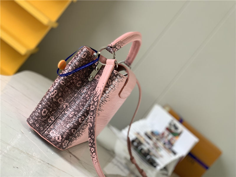 Louis Vuitton CAPUCINES BB Lizard Pink M98177 High