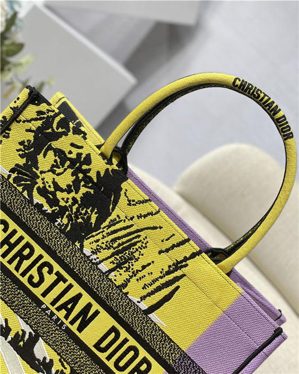 MEDIUM Dior BOOK TOTE D-Jungle Pop Embroidery Yellow/Lilac High