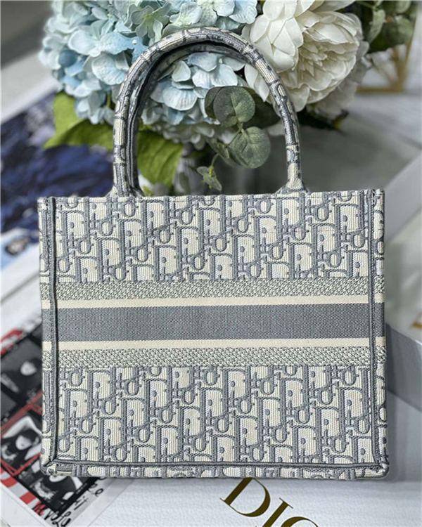 SMALL Dior BOOK TOTE Dior Oblique Jacquard Grey High