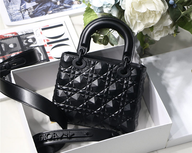 SMALL LADY Dior Cannage Calfskin with Diamond Motif Black High