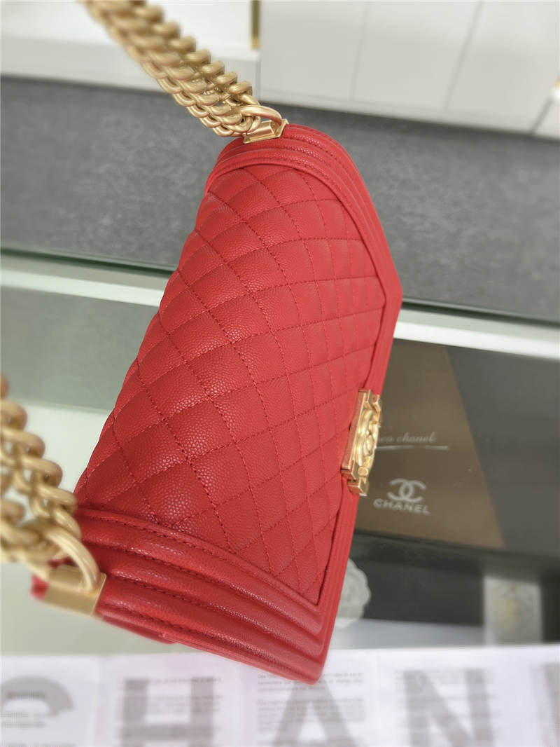 BOY Chanel HANDBAG Grained Calfskin Red Matt-Gold Metal High