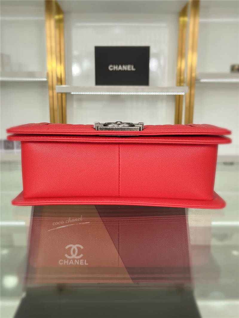 BOY Chanel HANDBAG Grained Calfskin Red Anti-Silver Metal High