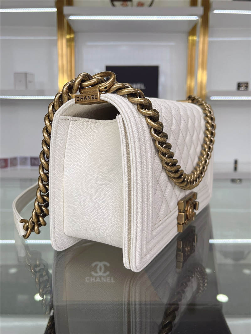 BOY Chanel HANDBAG Grained Calfskin White Anti-Gold Metal High