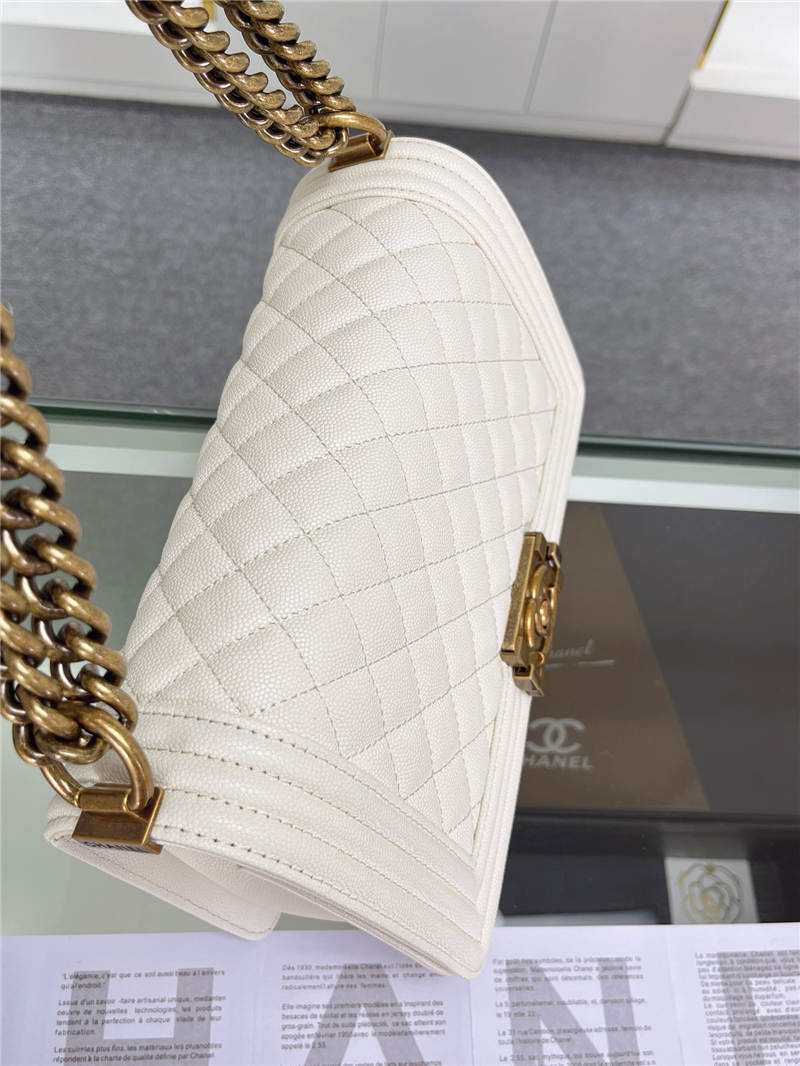 BOY Chanel HANDBAG Grained Calfskin White Anti-Gold Metal High