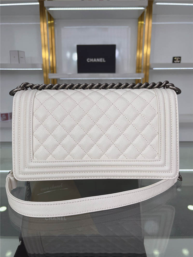 BOY Chanel HANDBAG Grained Calfskin White Anti-Silver Metal High