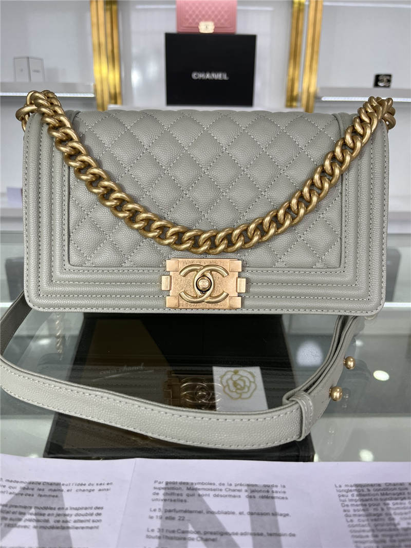 BOY Chanel HANDBAG Grained Calfskin Grey Matt-Gold Metal High