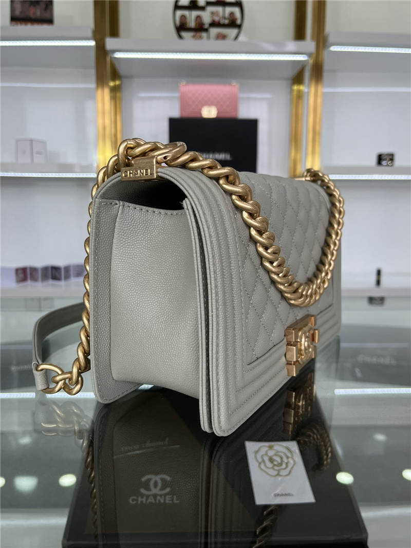 BOY Chanel HANDBAG Grained Calfskin Grey Matt-Gold Metal High