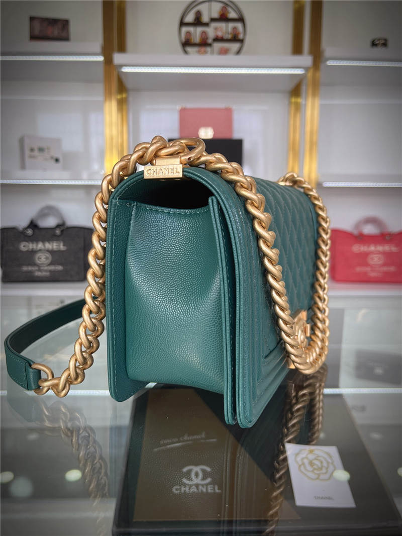 BOY Chanel HANDBAG Grained Calfskin Green Matt-Gold Metal High