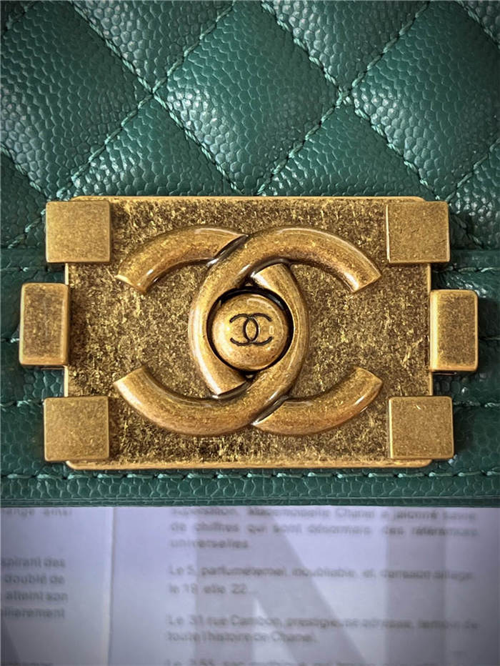 BOY Chanel HANDBAG Grained Calfskin Green Anti-Gold Metal High