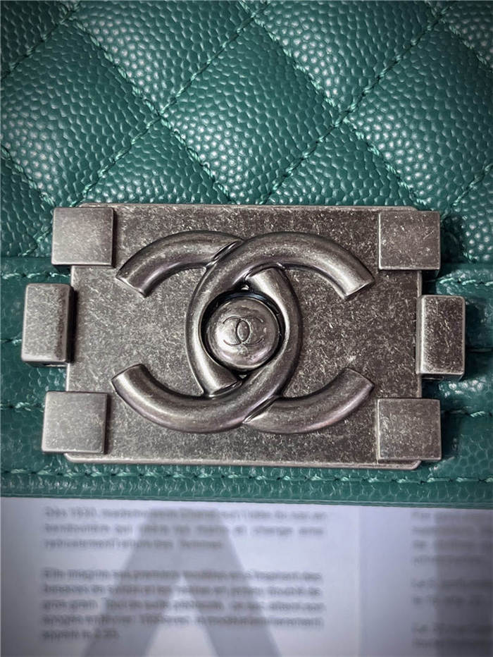 BOY Chanel HANDBAG Grained Calfskin Green Anti-Silver Metal High