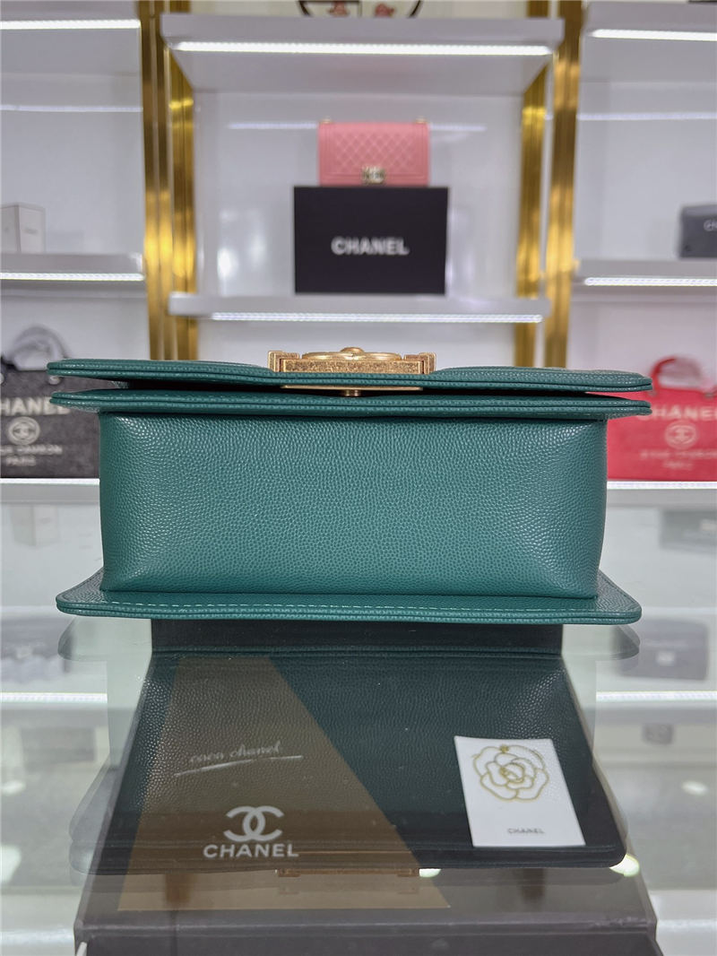 SMALL BOY Chanel HANDBAG Grained Calfskin Green Matt-Gold Metal High