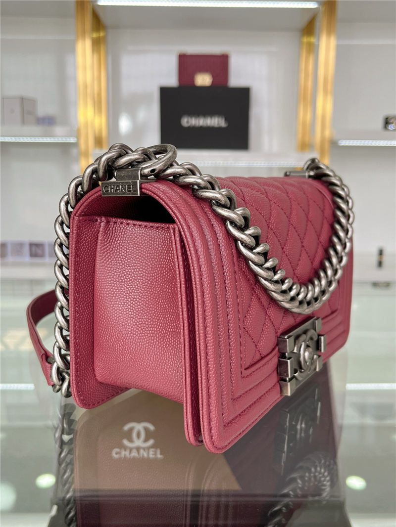 SMALL BOY Chanel HANDBAG Grained Calfskin Wine Anti-Silver Metal High