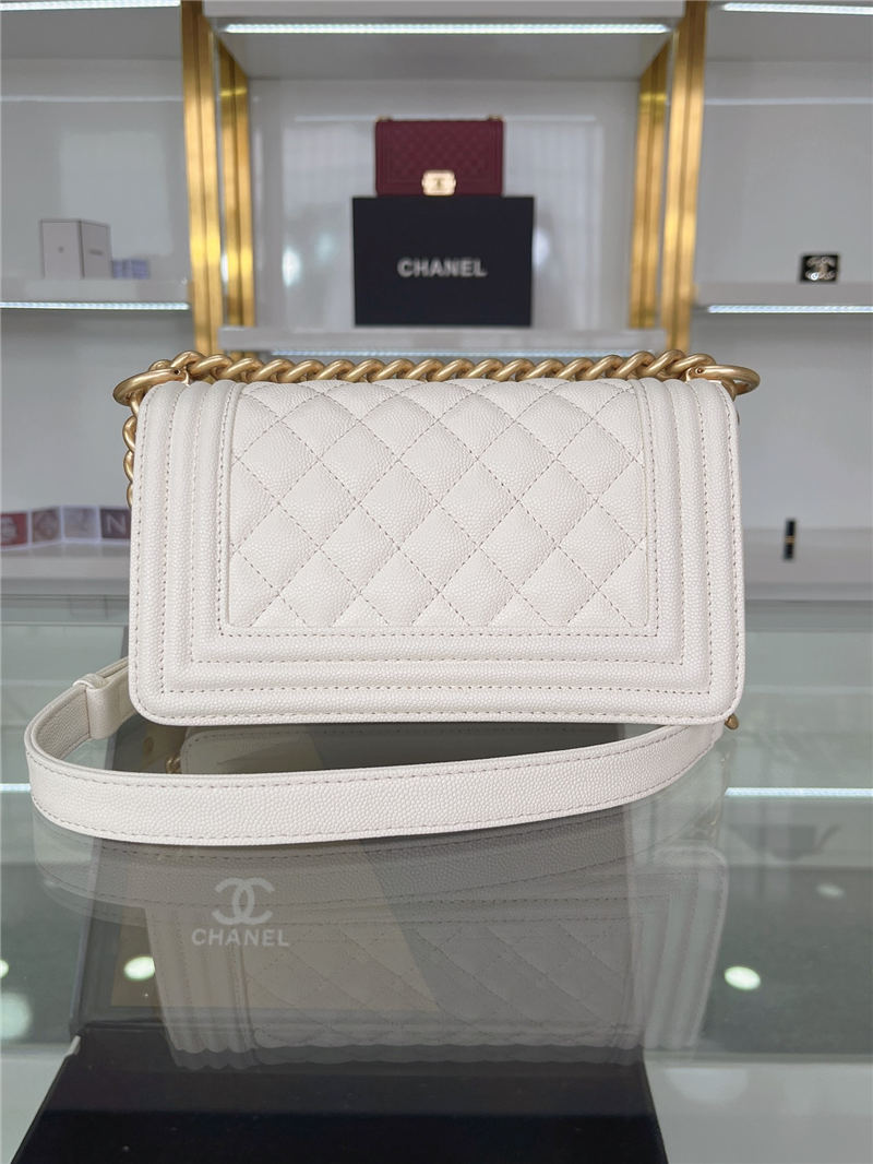 SMALL BOY Chanel HANDBAG Grained Calfskin White Matt-Gold Metal High