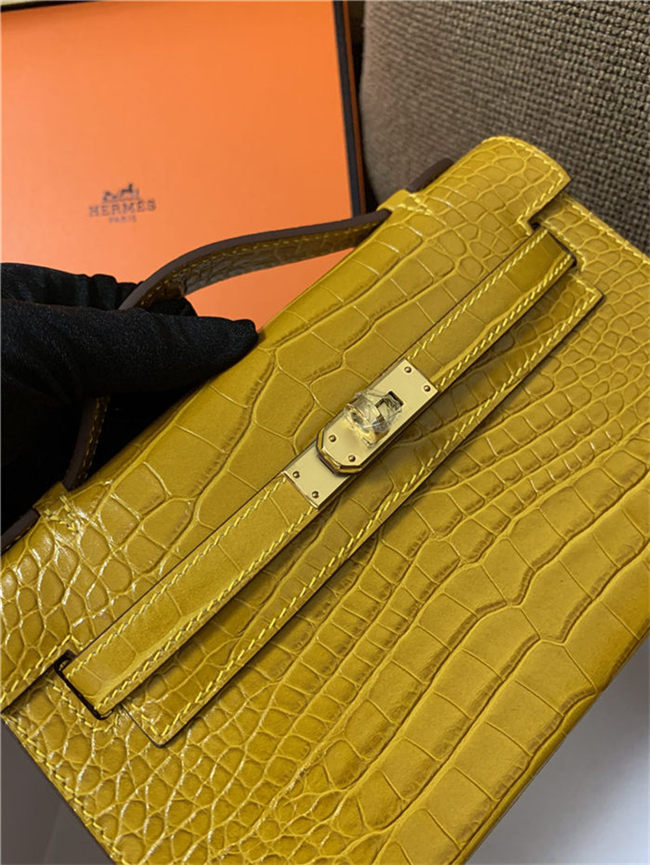 Hermes Kelly Pochette Bag Crocodile Silver/Gold Metal WAX High