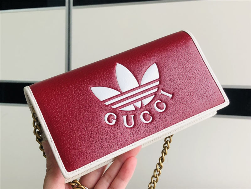 Gucci adidas x Gucci wallet with chain 621892 High