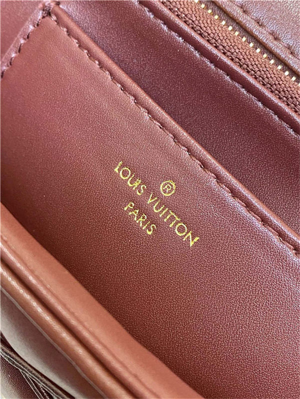 Louis Vuitton GO-14 GM M23689 Caramel High