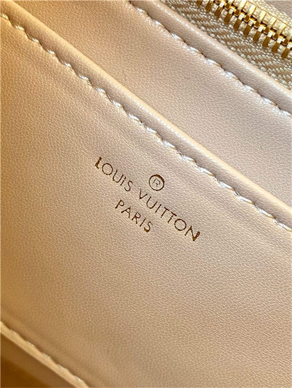 Louis Vuitton GO-14 GM M23689 Beige High