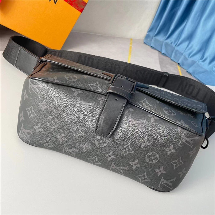 Louis Vuitton Montsouris Messenger Monogram Eclipse M46685 High