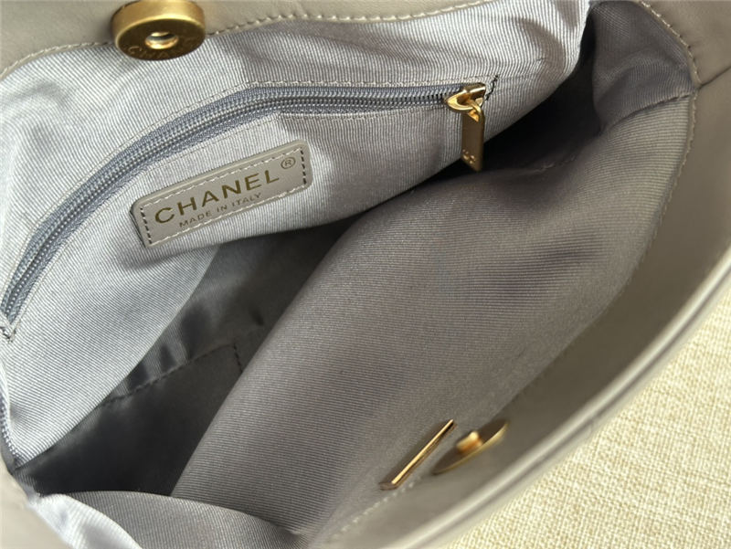 Chanel DRAWSTRING BAG Calfskin & Gold-Tone Metal AS2985 Grey High