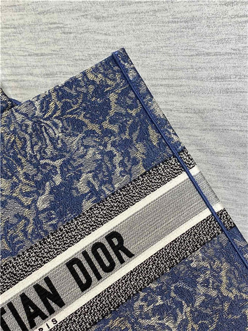 LARGE Dior BOOK TOTE Brocart Embroidery High