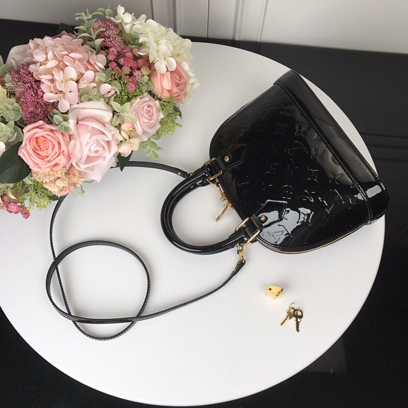 Louis Vuitton Alma BB Bag M91606 Black High