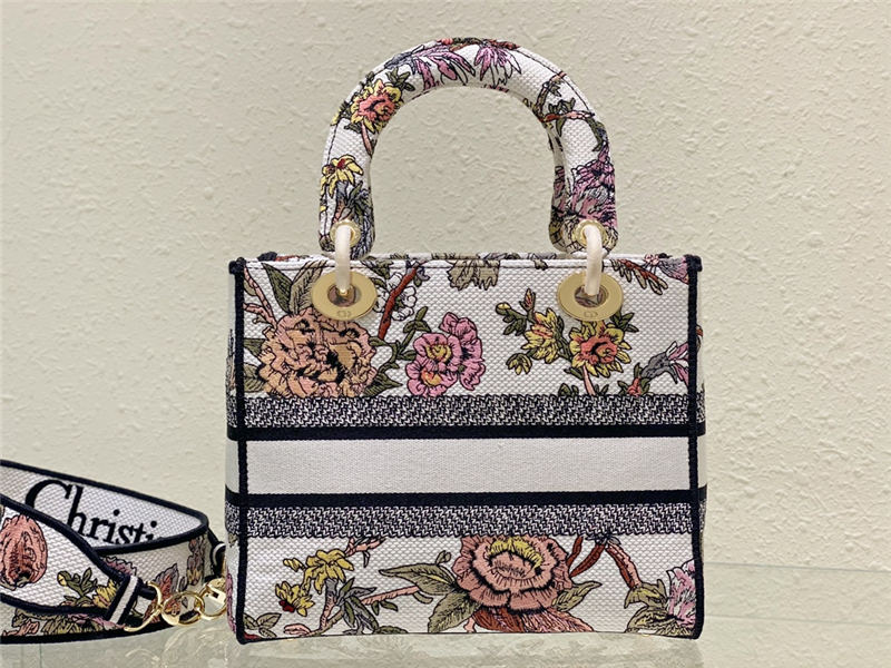 MEDIUM LADY D-LITE BAG Dior Jardin Botanique Embroidery High