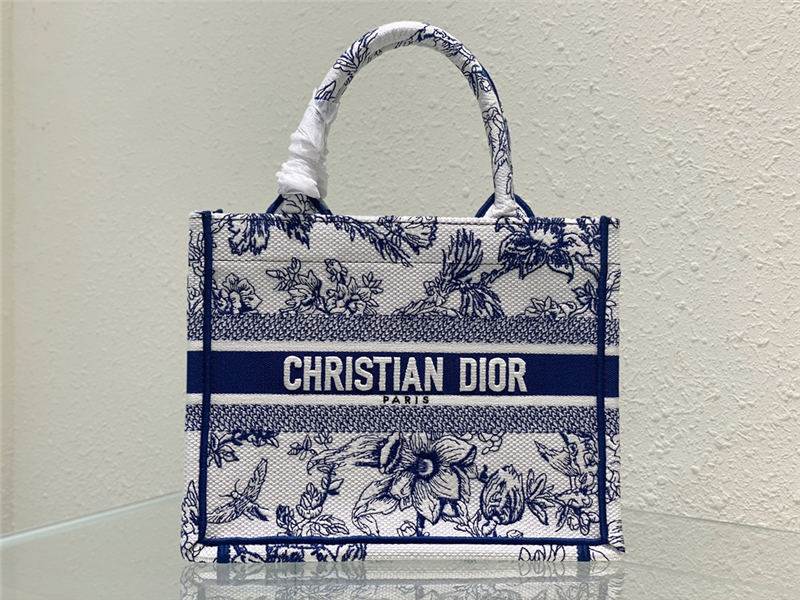 SMALL Dior BOOK TOTE Dior Jardin Botanique Embroidery Blue High