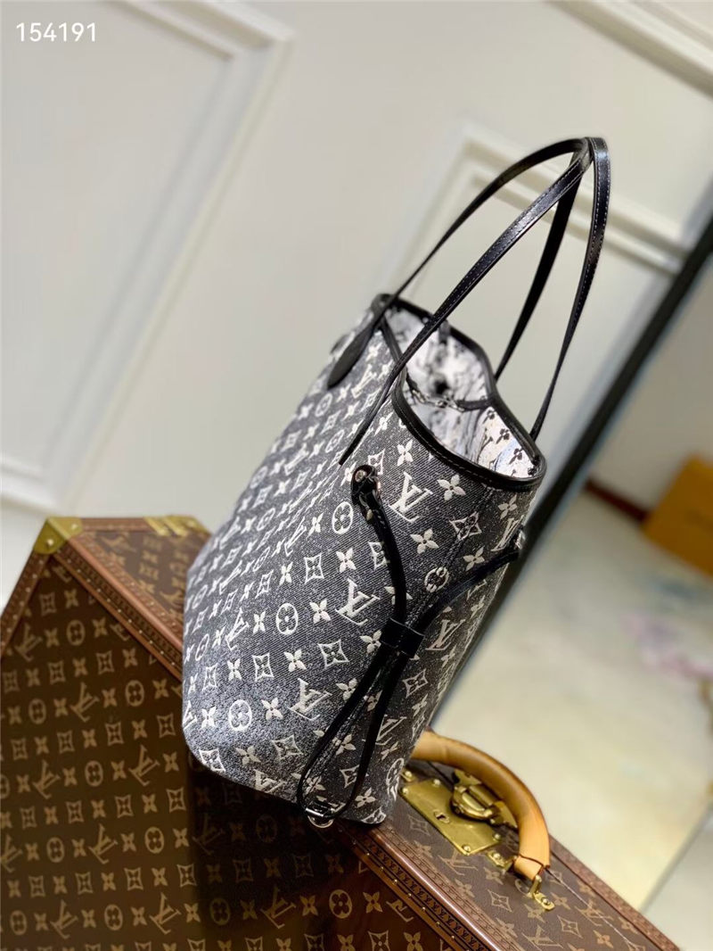 Louis Vuitton Neverfull MM Bag Denim textile jacquard M21465 High