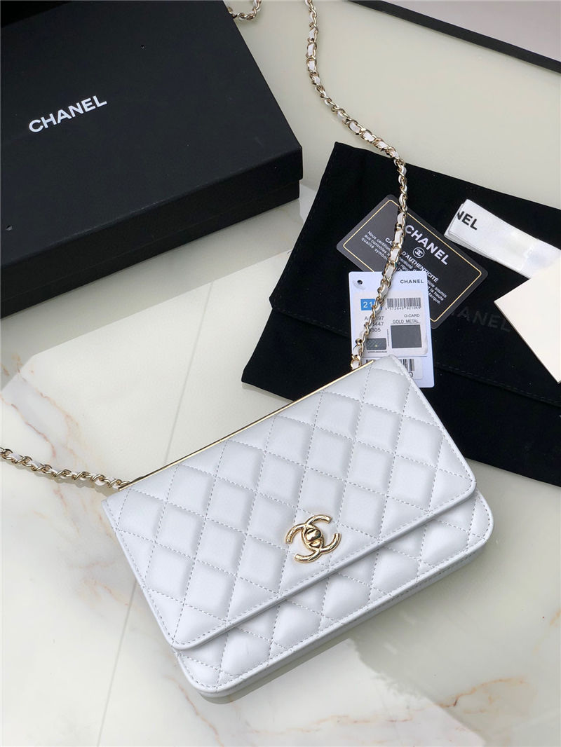 Chanel WALLET ON CHAIN AP2897 Lambskin & Gold-Tone Metal AP2897 White A