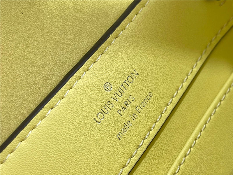 Louis Vuitton Capucines Mini Ostrich leather M95393/M48865 Lemon High