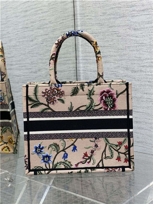 SMALL Dior BOOK TOTE Dior Petites Fleurs Embroidery Natural High