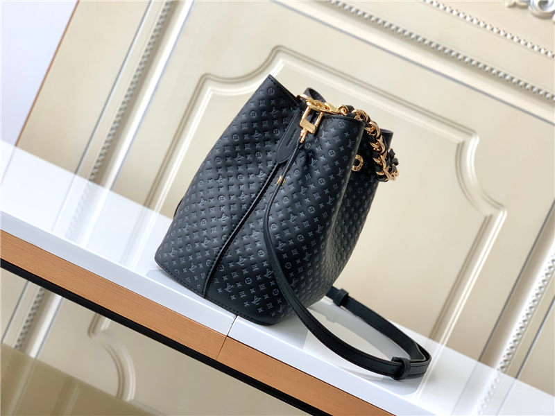 Louis Vuitton Néonoé BB Calfskin M22598 Black High