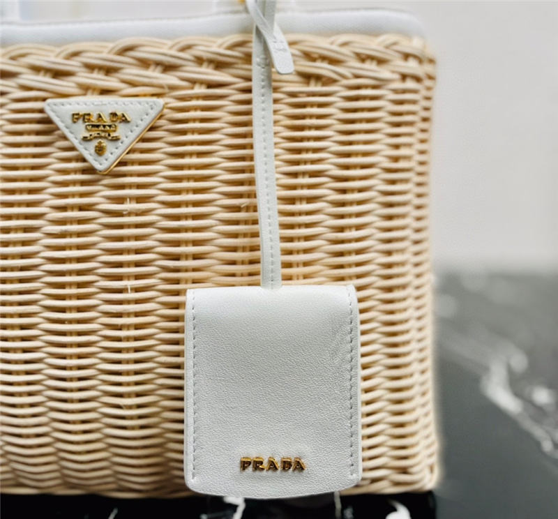 Prada Woven tote bag 1BG835 White High