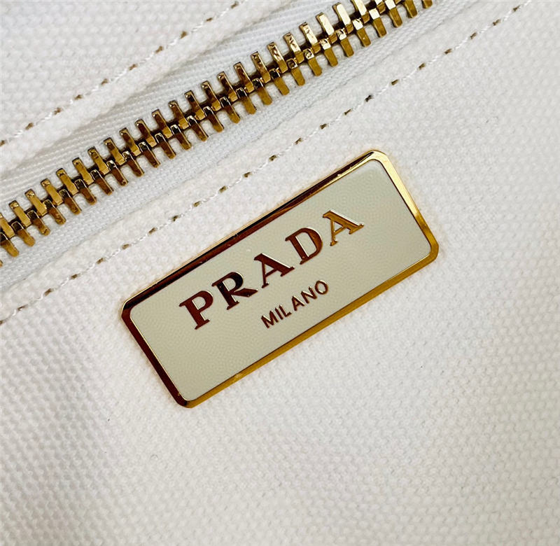 Prada Woven tote bag 1BG835 White High