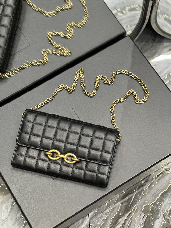 LE MAILLON CHAIN WALLET IN QUILTED LAMBSKIN High