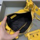 WOMEN'S LE CAGOLE XS SHOULDER BAG IN Yellow High