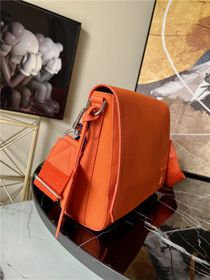 Louis Vuitton NEW MESSENGER Aerogram cowhide leather Orange M59327 High