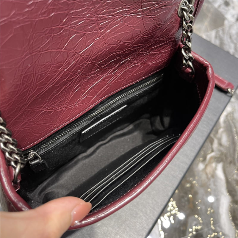 NIKI CHAIN WALLET CRINKLED LEATHER High