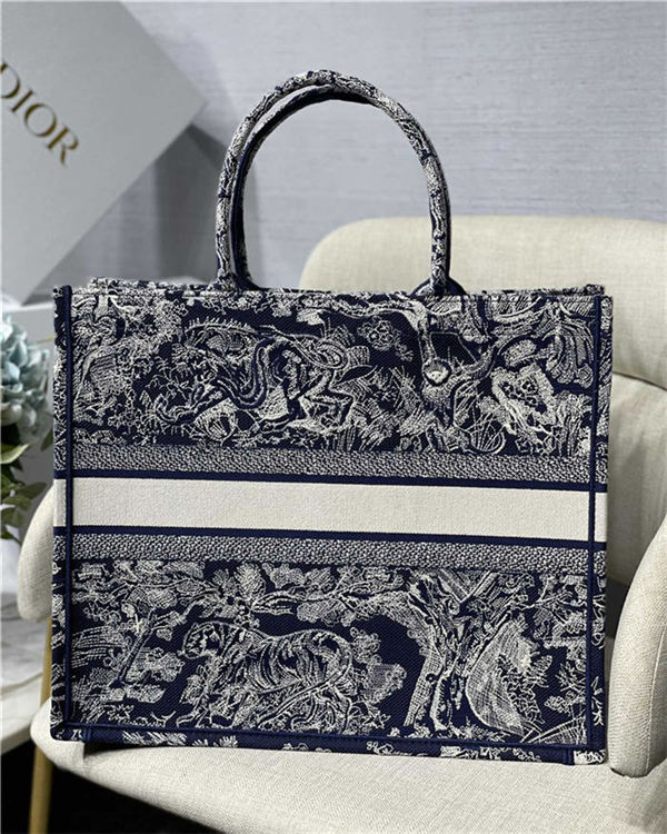 LARGE Dior BOOK TOTE Toile de Jouy Embroidery Blue High