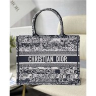 MEDIUM Dior BOOK TOTE Toile de Jouy Stripes Embroidery High