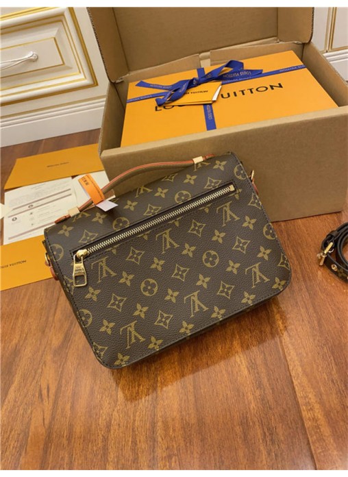 Louis Vuitton POCHETTE MÉTIS Bag Monogram Canvas M44875 Top