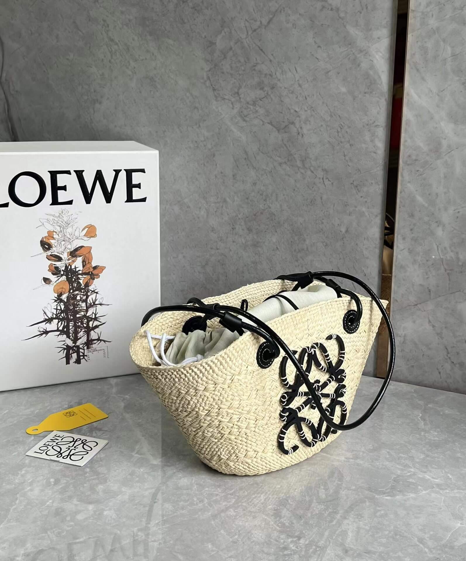 LOEWE Handbag High