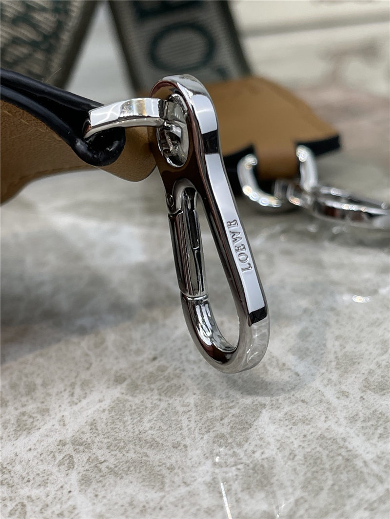 Loewe Anagram strap in jacquard and calfskin B High